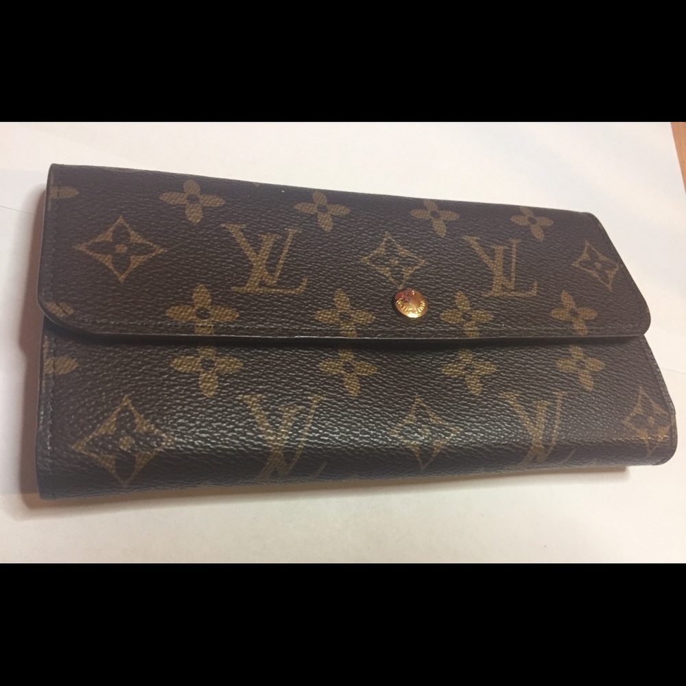 Louis Vuitton wallet